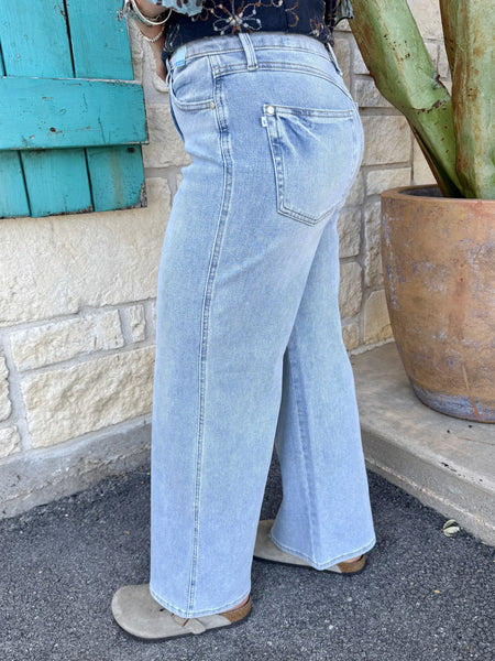 Women's Light Wash High Rise Wide Leg Jeans