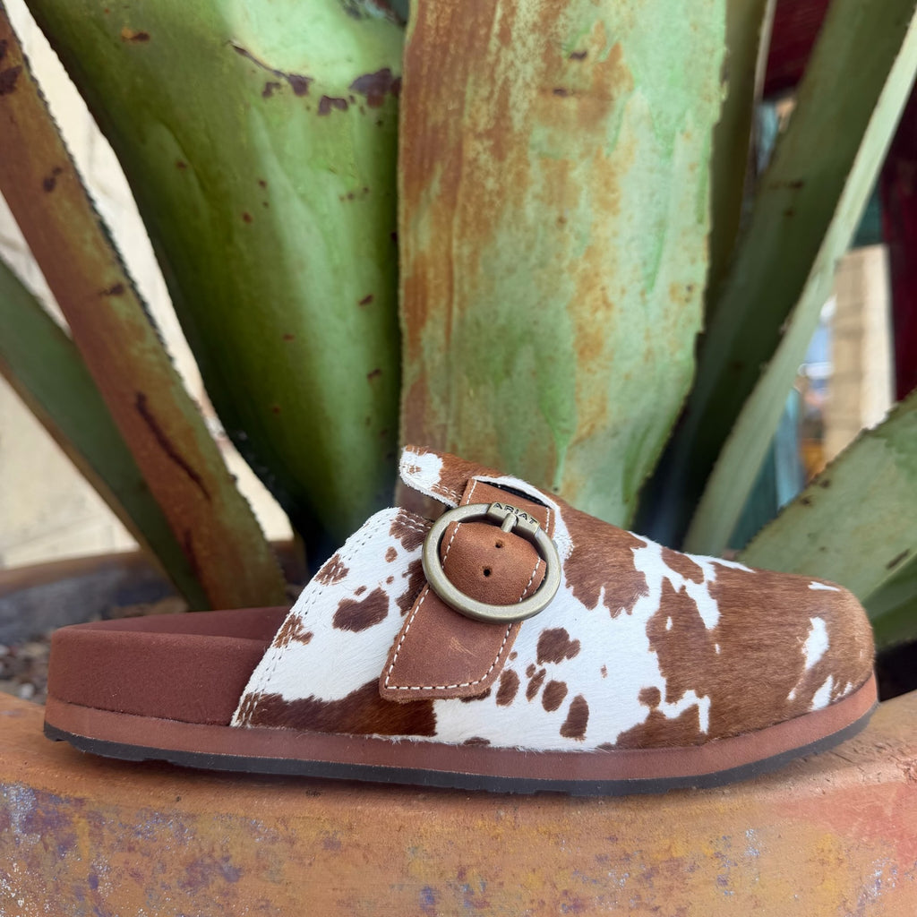 Women's brown and white cowhide mule with cushioned footbed and slip-on silhouette — Blair's Western Wear Marble Falls TX
