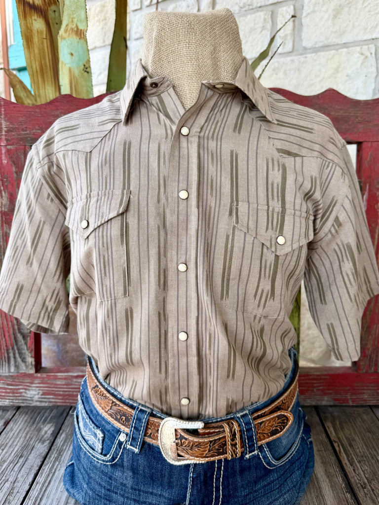 Men's tan short sleeve Western snap-front shirt with tonal vertical brushstroke stripe print and dual chest pockets — Blair's Western Wear Marble Falls TX