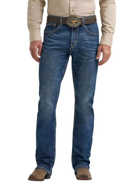 Men's Wrangler Retro Slim Fit Low Rise Blue Jean — 42MWXMD