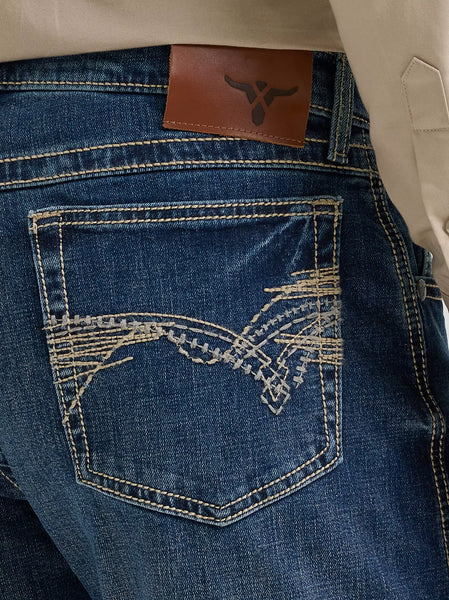 Men's Wrangler Retro Slim Fit Low Rise Blue Jean — 42MWXMD