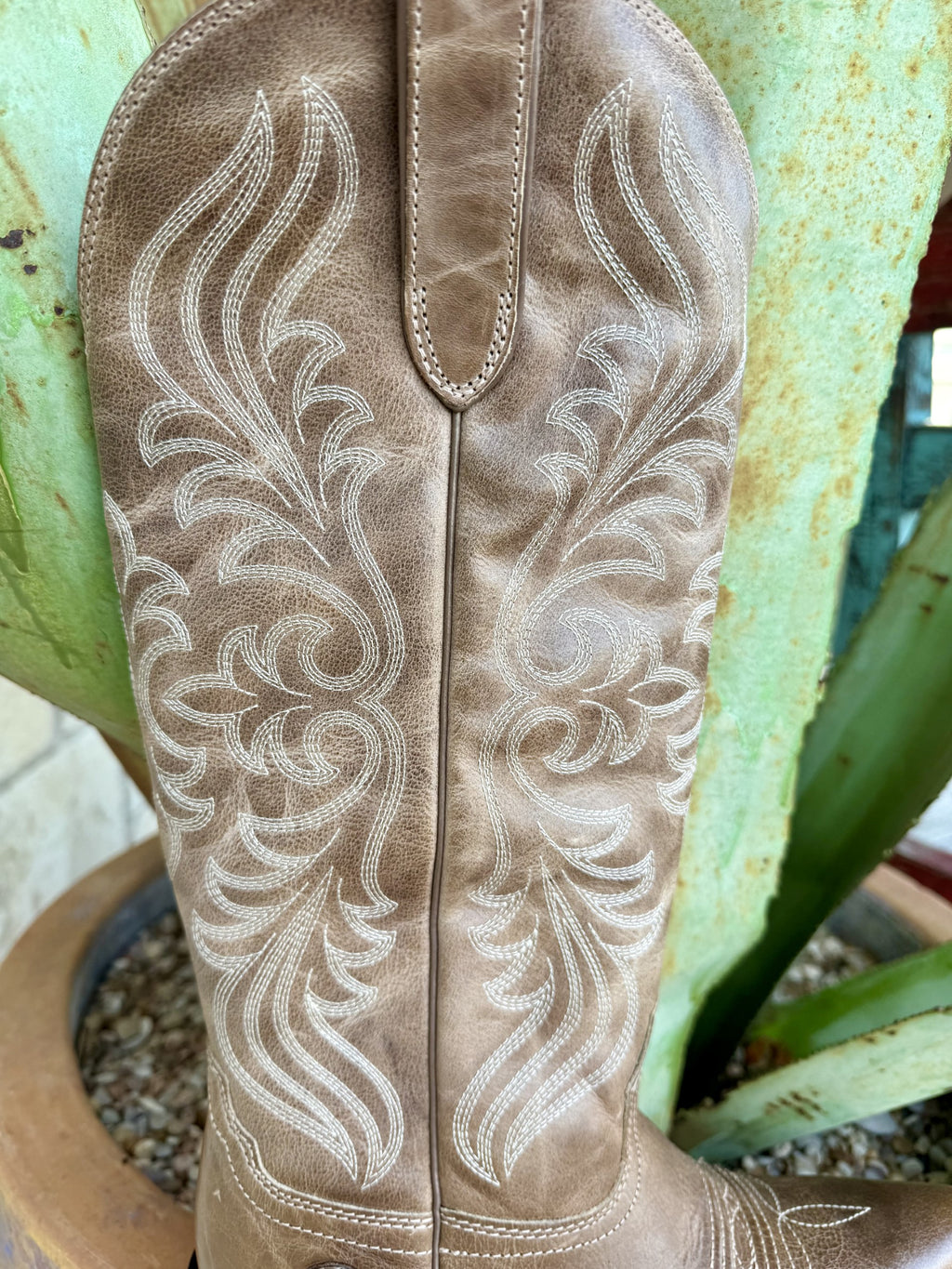 Women's Ariat Calera Waxed Taupe Western Boots