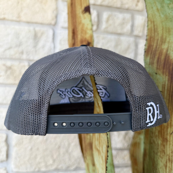 Men's Red Dirt Hold 'Em Trucker Cap
