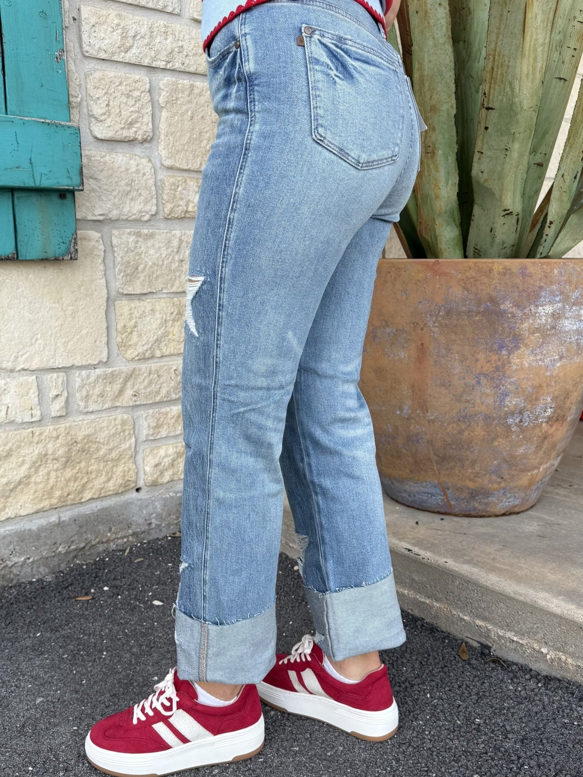 Women's Light Wash Star Distressed Straight Leg Jean