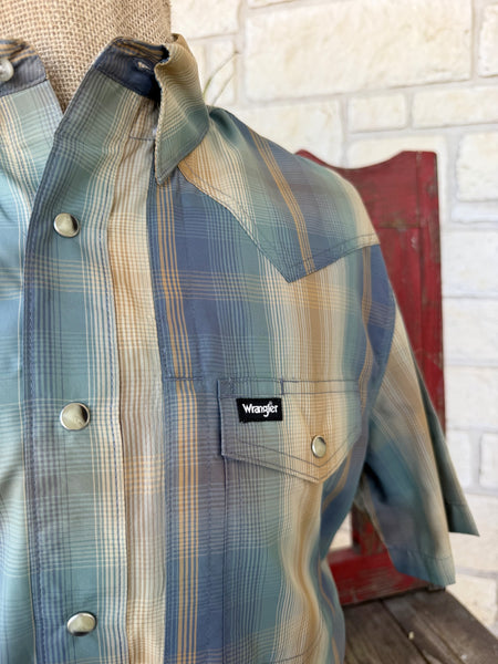 Men's Wrangler Plaid Short Sleeve Shirt
