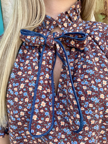 Women's Floral Print Tie Neck Top