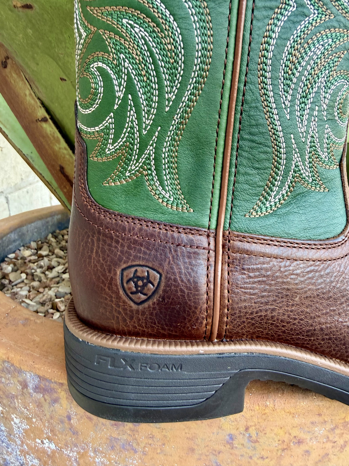 Men's Ariat Ranger Brown/Green Western Boots