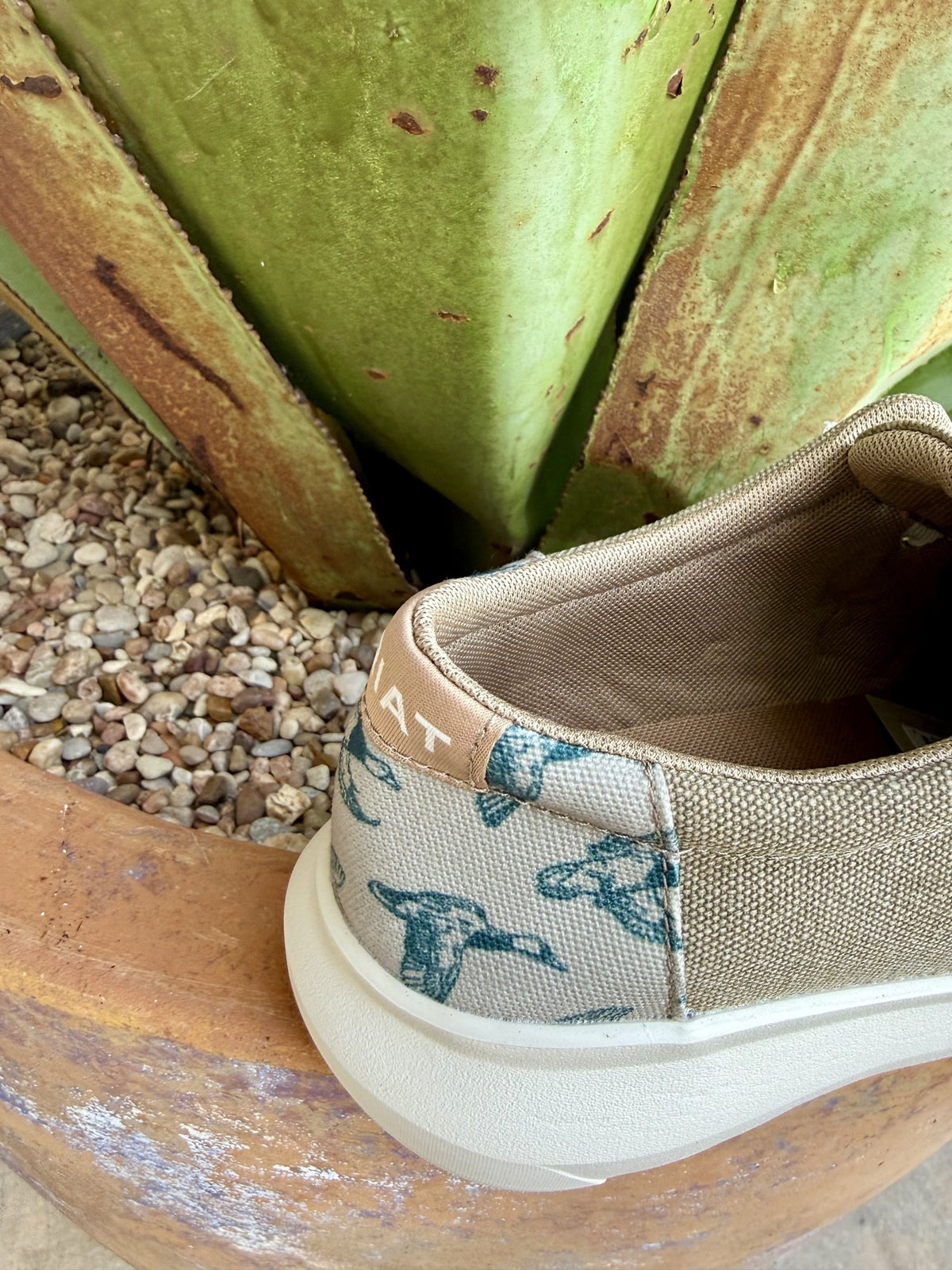Men's Ariat Hilo Tan Duck Print Slip-On Shoes