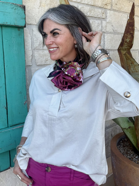 Women's Ivory 3/4 Sleeve Concho Cuff Pullover Tunic