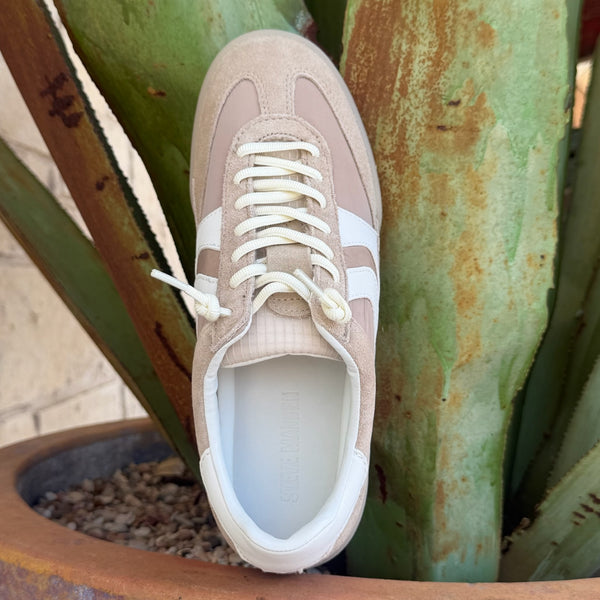 Women's Steve Madden Verd Tan Cream Retro Sneaker