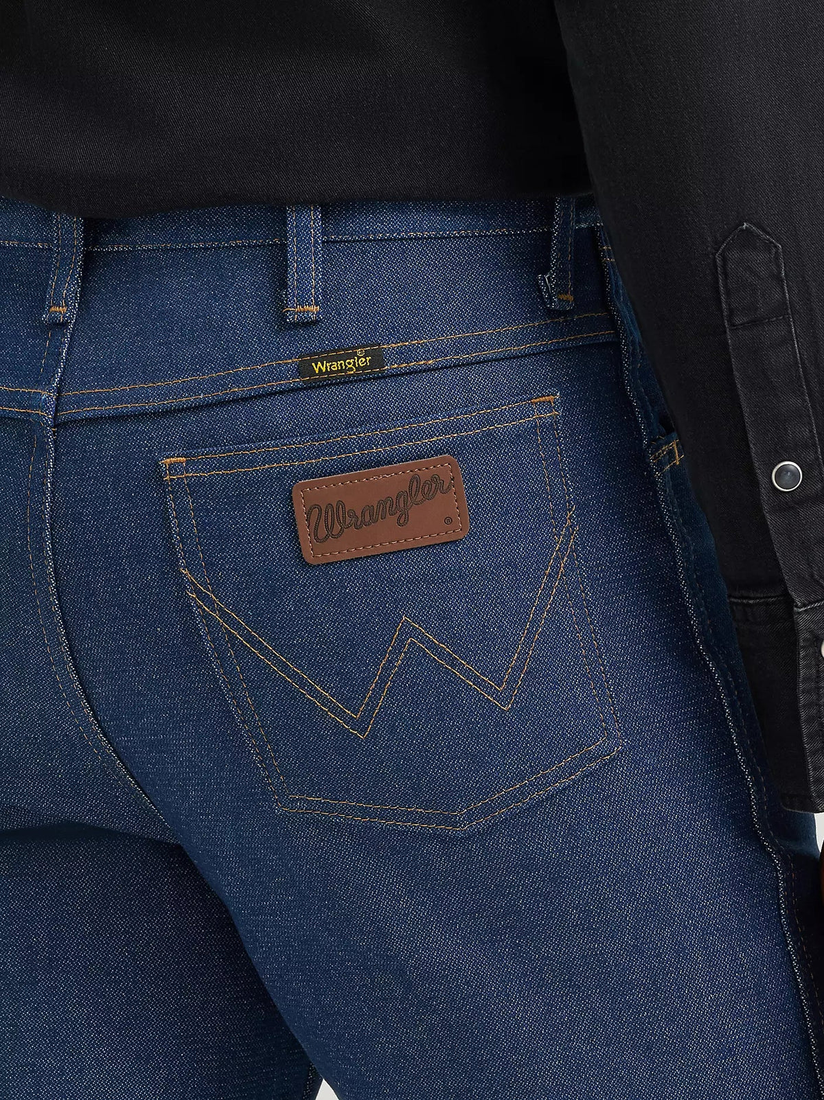Men's Wrangler Boot Cut Navy Slim Jean — 935NAV