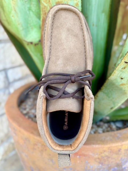Men's Clean Country Suede Chukka Lace-Up Shoe