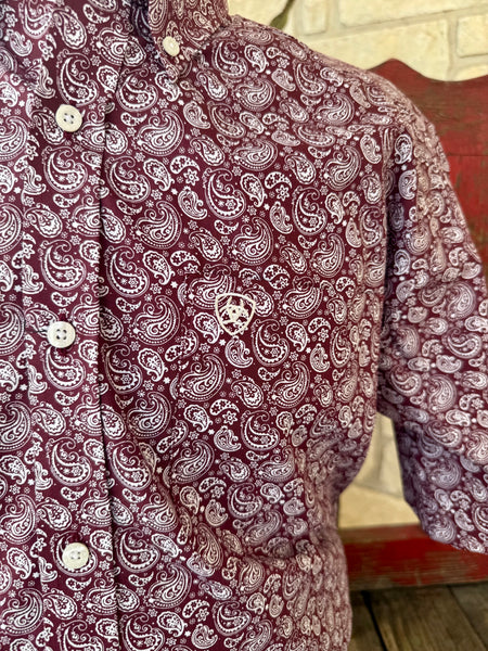 Men's Short Sleeve Paisley Button-Down Shirt