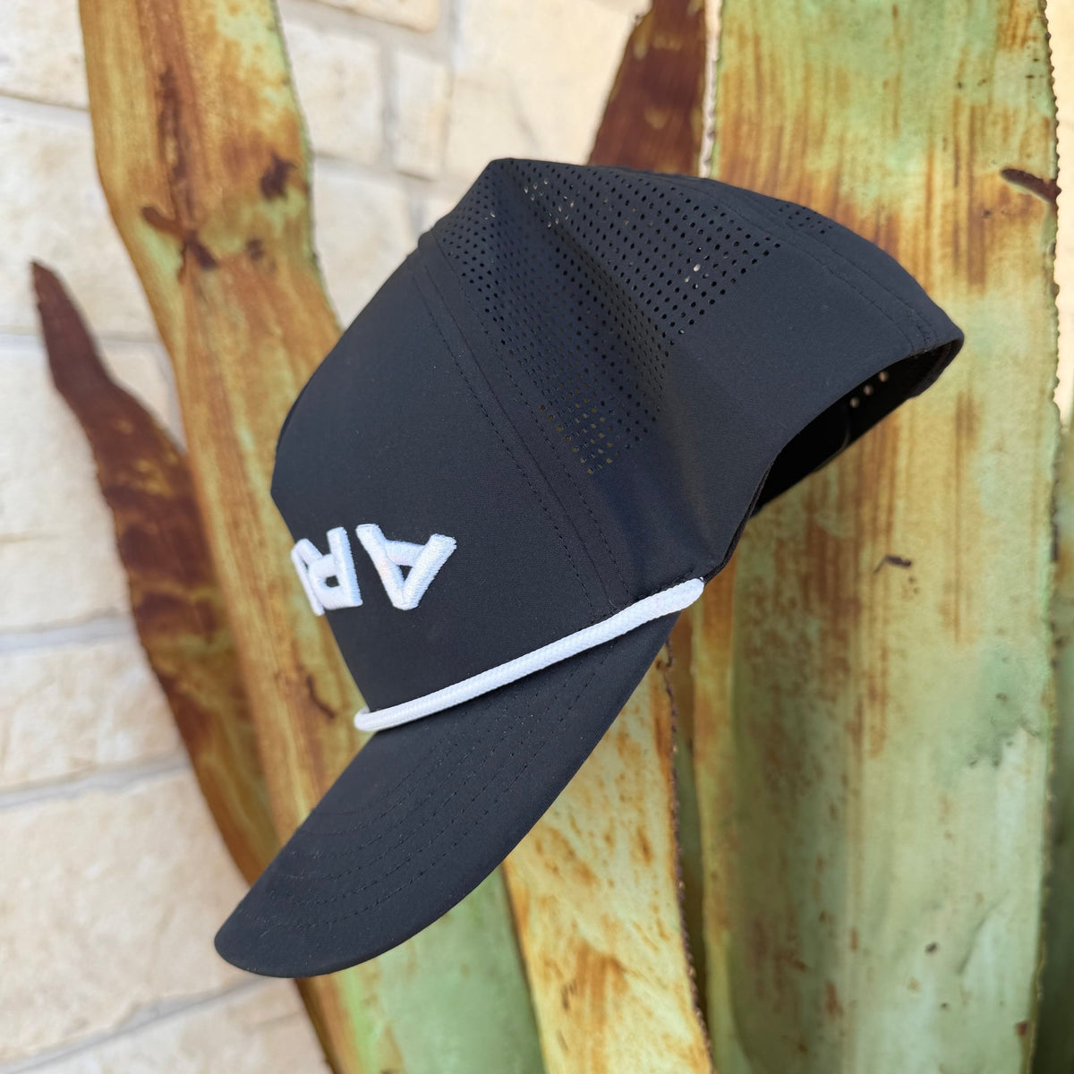 Men's Ariat Black Upside Down Logo Cap