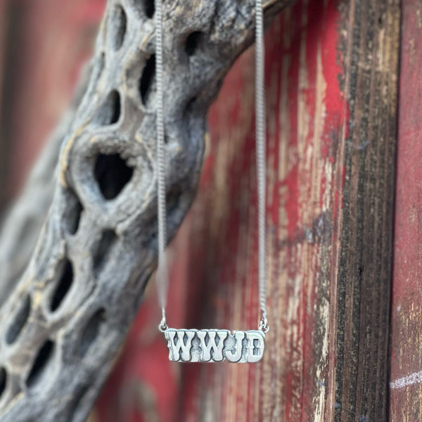 Necklace - SNWWJDNK