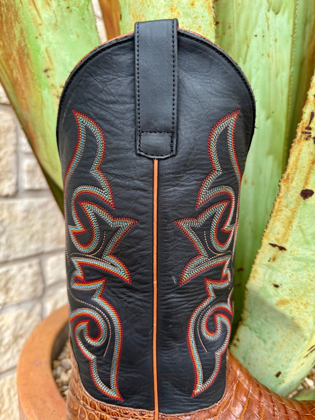 Men's Caiman Square Toe Western Boot