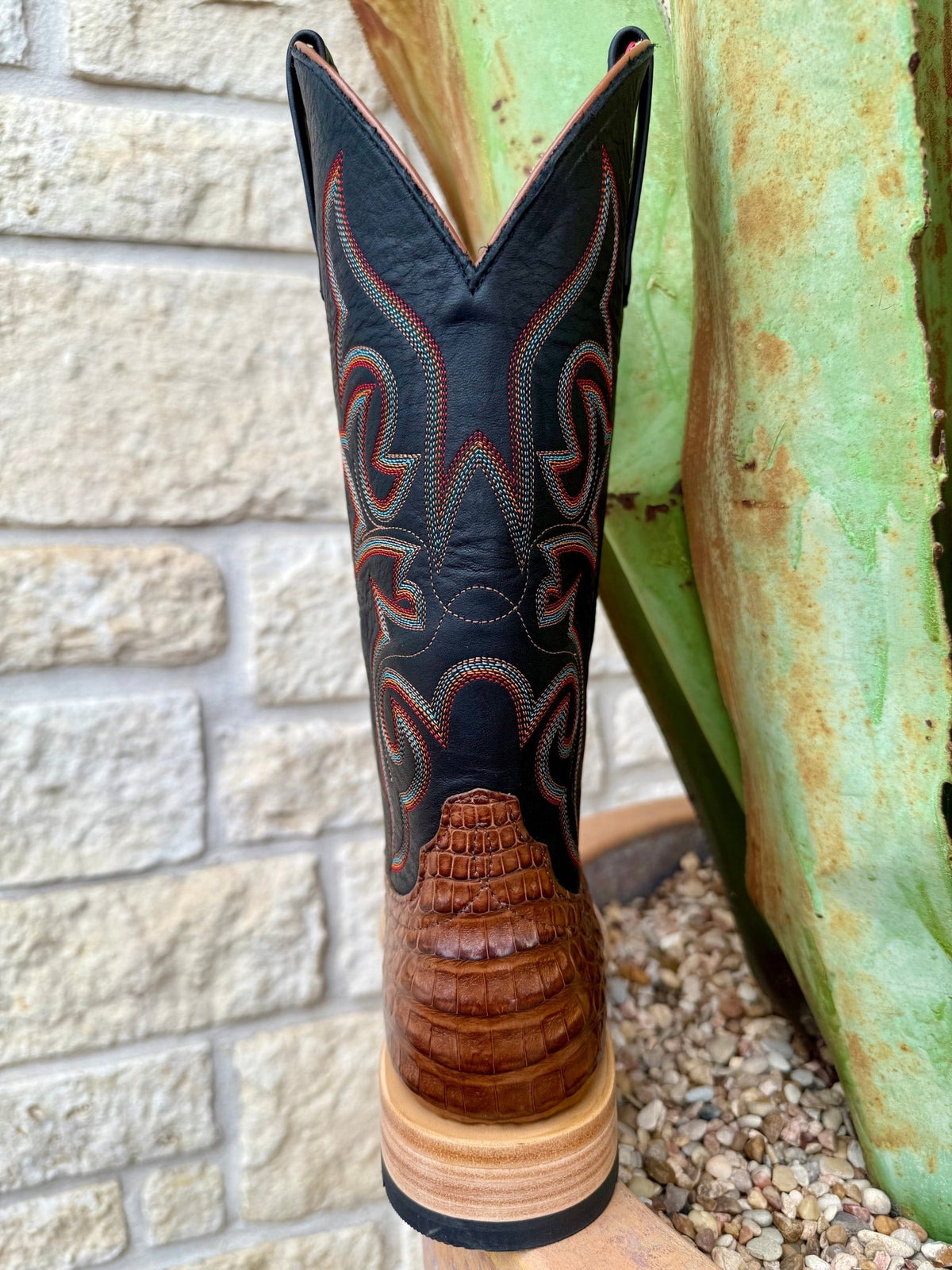 Men's Caiman Square Toe Western Boot