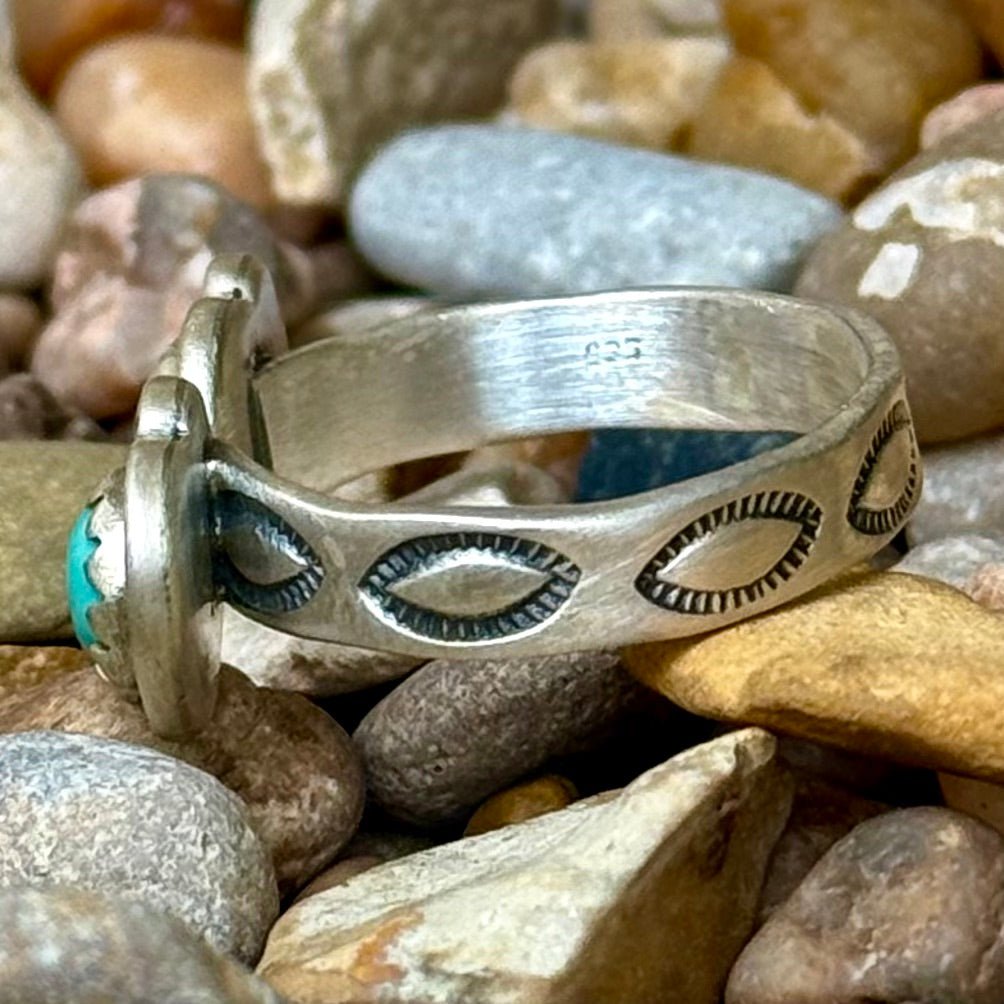 Nizhoni Ring - NKRN2HRT