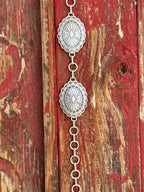 Ladies Silver Oval Concho Chain Belt