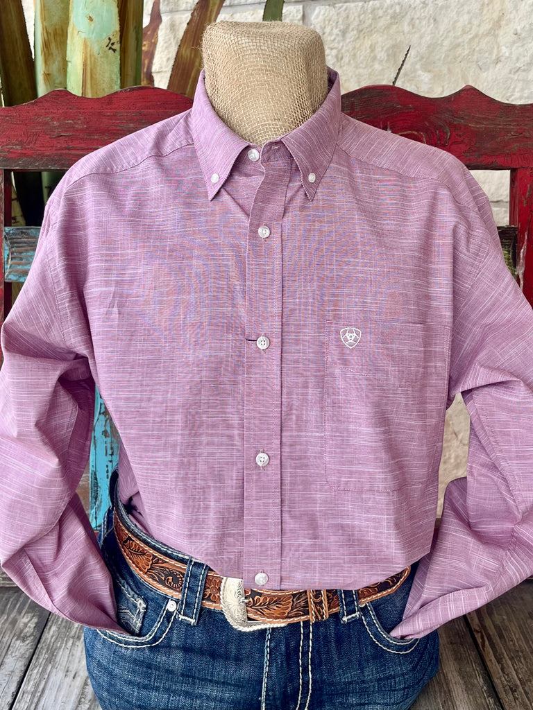 Men's Ariat Long Sleeve Button-Down Shirt in Heather Brick, featuring classic fit with extended length and Greater Arm Mobility™ technology – 10055117. Available at Blair's Western Wear, Marble Falls, TX.