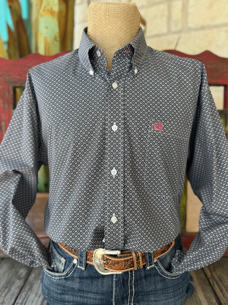 Men’s Cinch long sleeve button-down shirt in grey/black geometric print, made from breathable 100% cotton, featuring button-down collar and embroidered chest logo – MTW1105914. Available at Blair’s Western Wear, Marble Falls, TX.