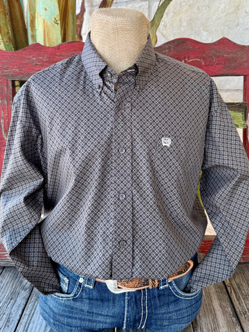Men’s Cinch western button-down shirt in charcoal and black geometric print, made from breathable cotton plain weave, with embroidered logo chest pocket – MTW1105960. Available at Blair’s Western Wear, Marble Falls, TX.