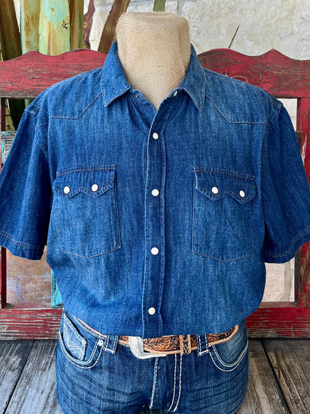 Men's Panhandle Slim short sleeve denim Western shirt in blue, featuring pearl snap buttons and dual chest flap pockets - PMN3S05736. Available at Blair's Western Wear, Marble Falls, TX.