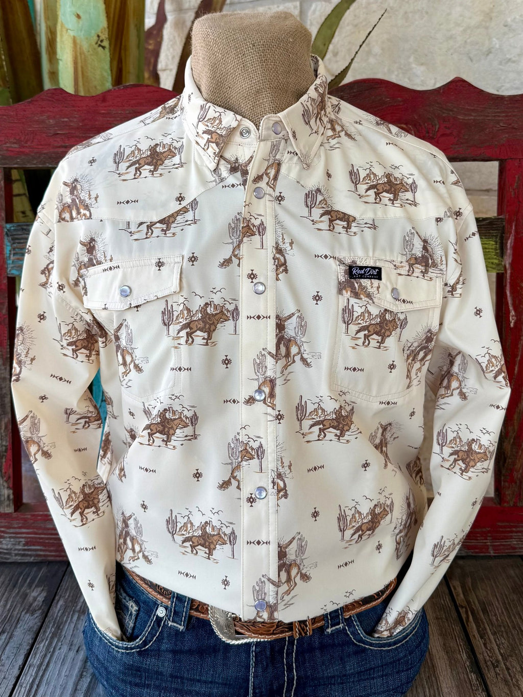 Men’s Red Dirt Hat Co. Western snap shirt in cream, lightweight breathable fabric for all-day comfort, with classic Western yoke styling and pearl snap closures – RDDWLS. Available at Blair's Western Wear, Marble Falls, TX.