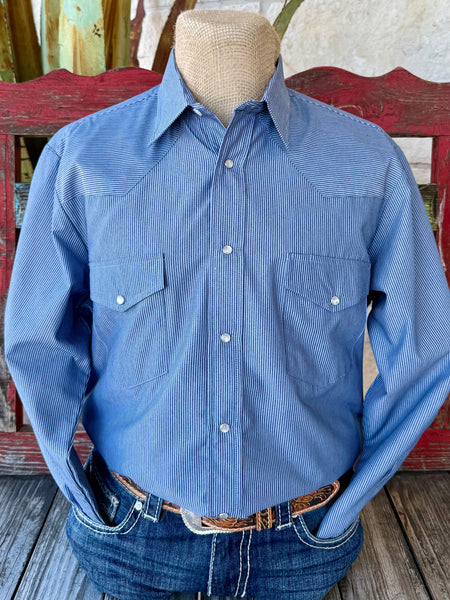 Men’s Roper western shirt in light blue/navy stripe, with snap-front closure and one-point yokes – 1011447015. Available at Blair’s Western Wear, Marble Falls, TX.