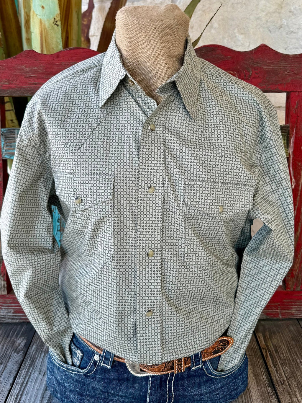 Men’s Wrangler 20X long sleeve western shirt in sage print, smooth lightweight fabric for breathable comfort, with snap-front closure and dual snap chest pockets – 112374297. Available at Blair's Western Wear, Marble Falls, TX.