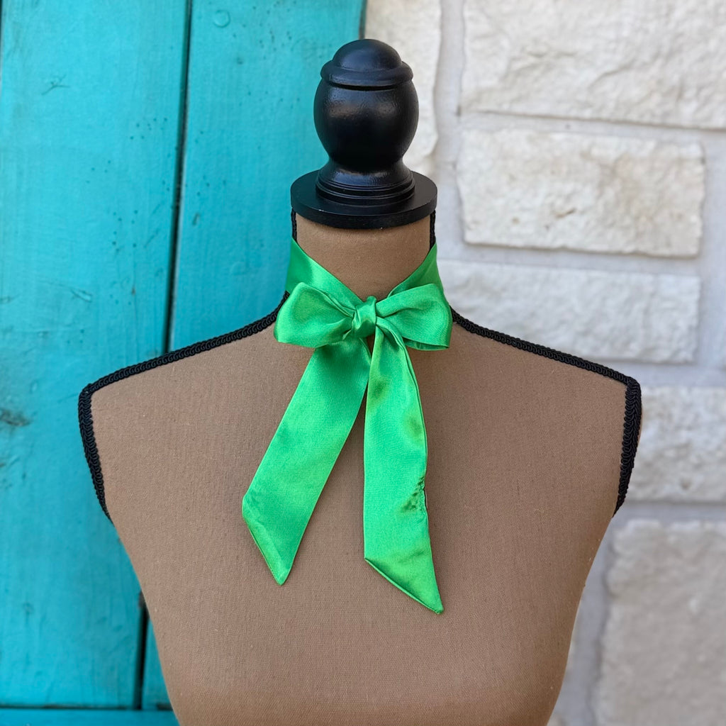 Solid Kelly Green Twilly Wildrag