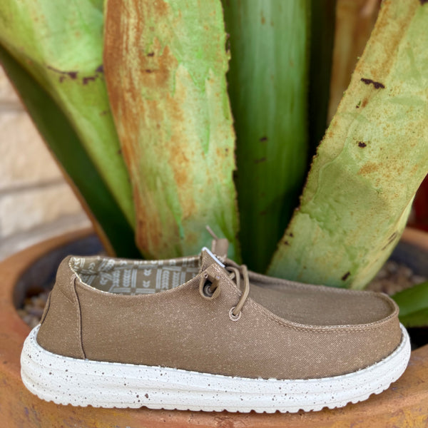 Women's Wendy Stretch Canvas Slip-On Shoe
