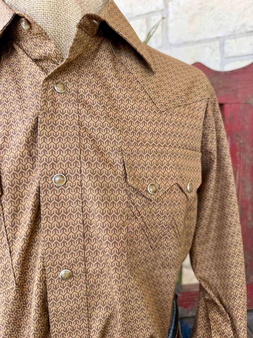 Men's Wrangler Brown Geometric Print Western Shirt