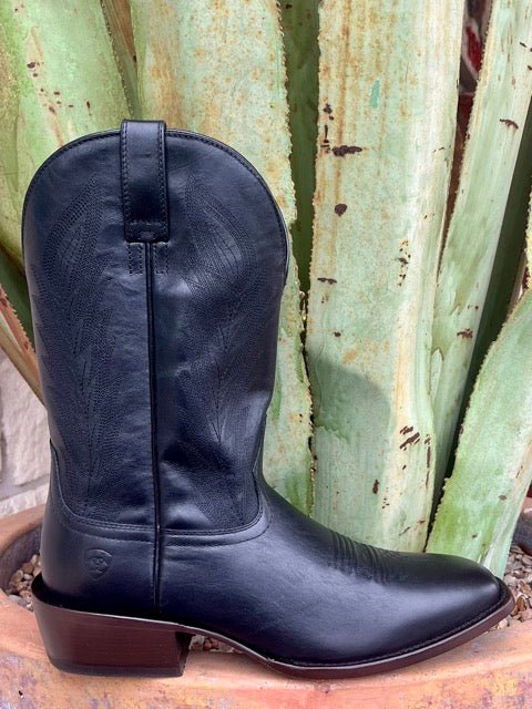 Men's Ariat Western Boots in Midnight Black, featuring ATS® technology and a nine-row stitch pattern for stability and style - 10053584. Available at Blair's Western Wear, Marble Falls, TX.
