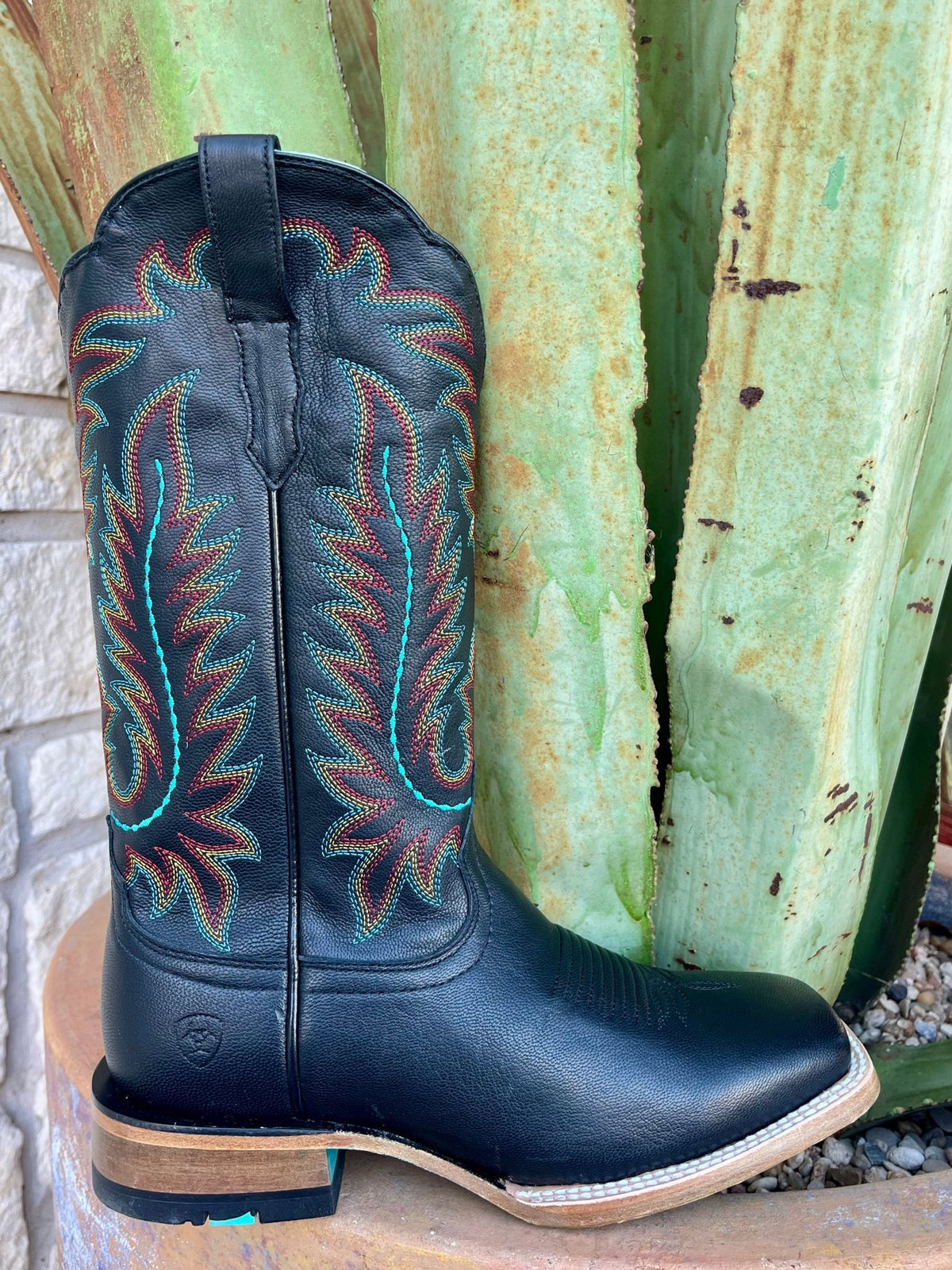 Women's Ariat Frontier Tilly Leather Boots in Obsidian, crafted with ATS technology and TekStep cushioning, featuring detailed stitch embroidery - 10061180. Available at Blair's Western Wear, Marble Falls, TX.