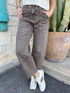Women's Risen Leopard Barrel Crop Jean