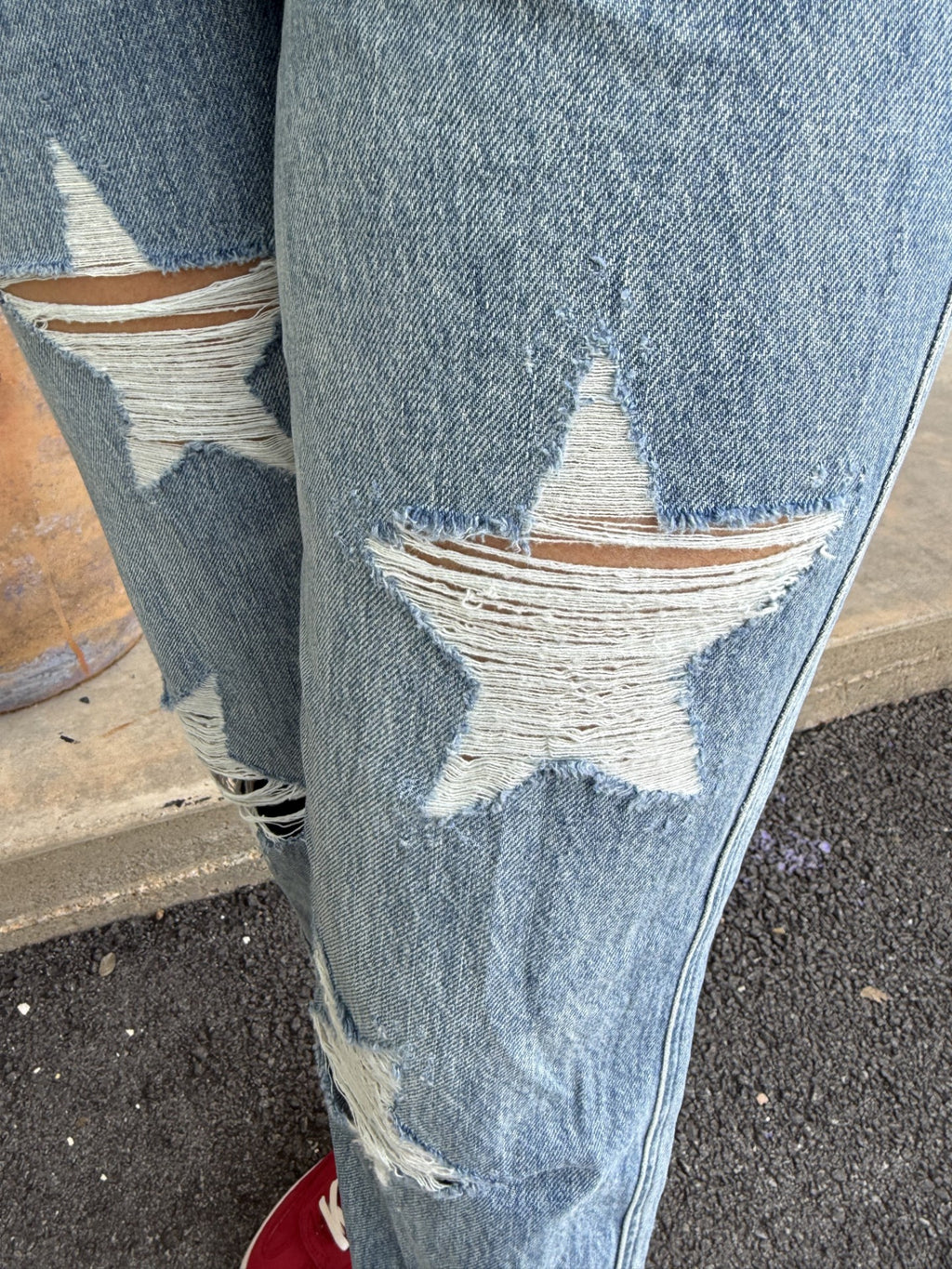 Women's Light Wash Star Distressed Straight Leg Jean