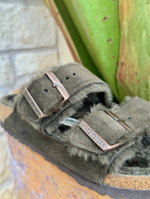 Birkenstock Women's Arizona Mocha Suede Shearling Sandal