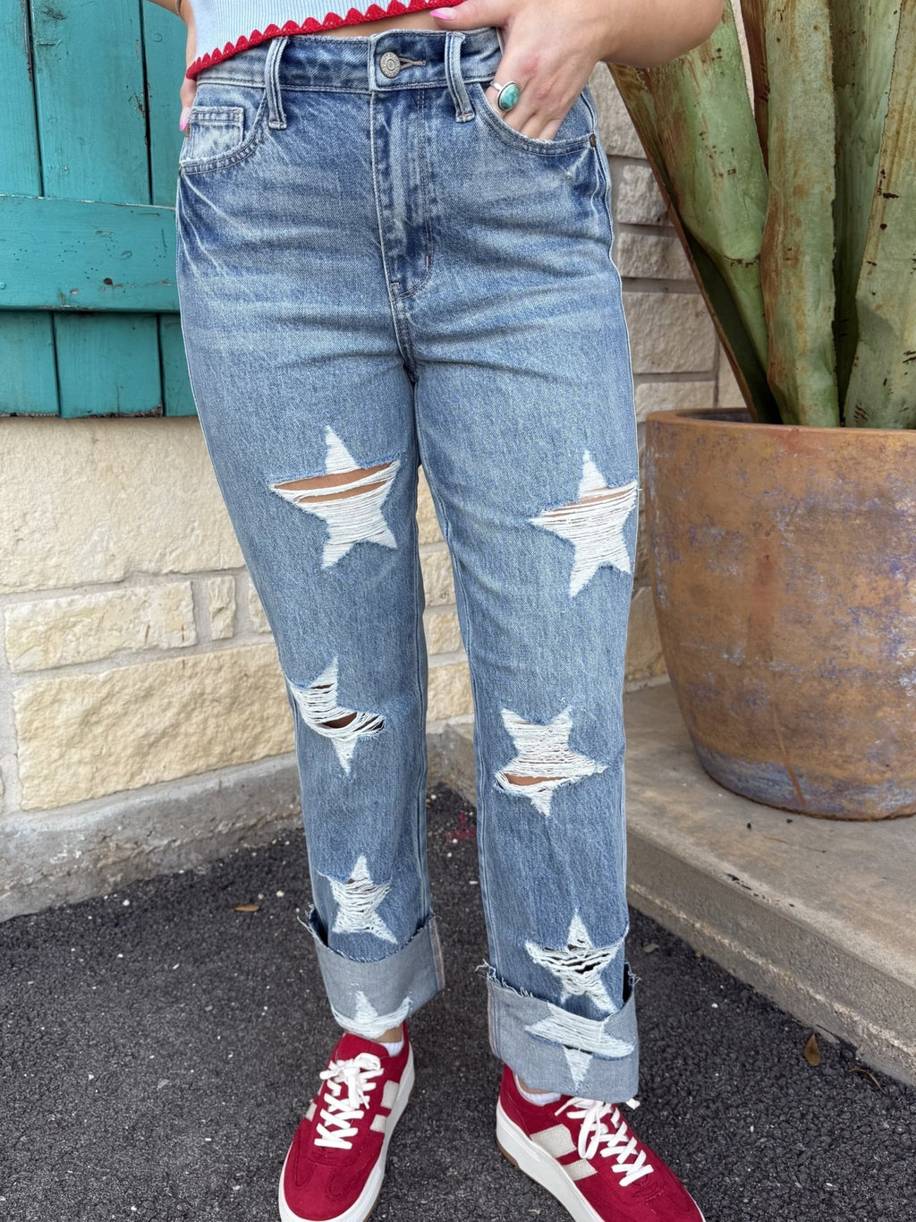 Women's Light Wash Star Distressed Straight Leg Jean