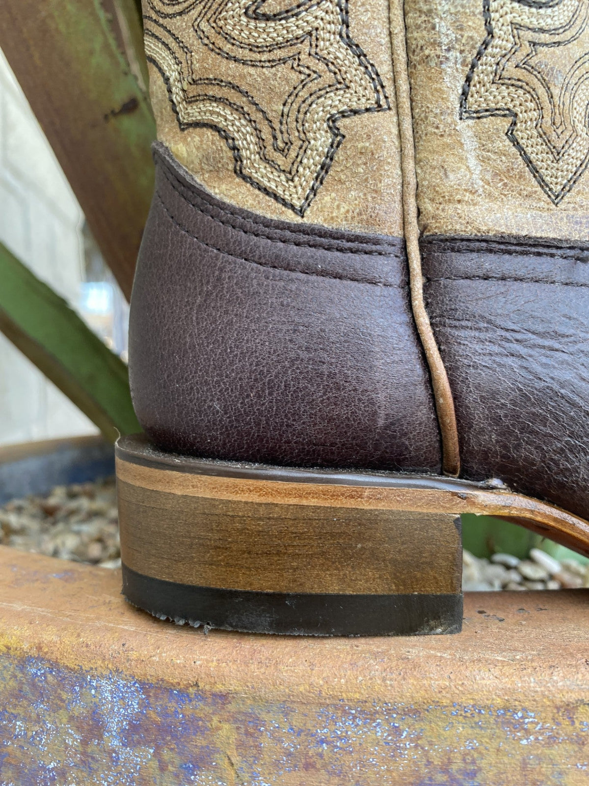 Corral Kid's Chocolate & Straw Boot - T0194 - BLAIR'S Western Wear located in Marble Falls TX