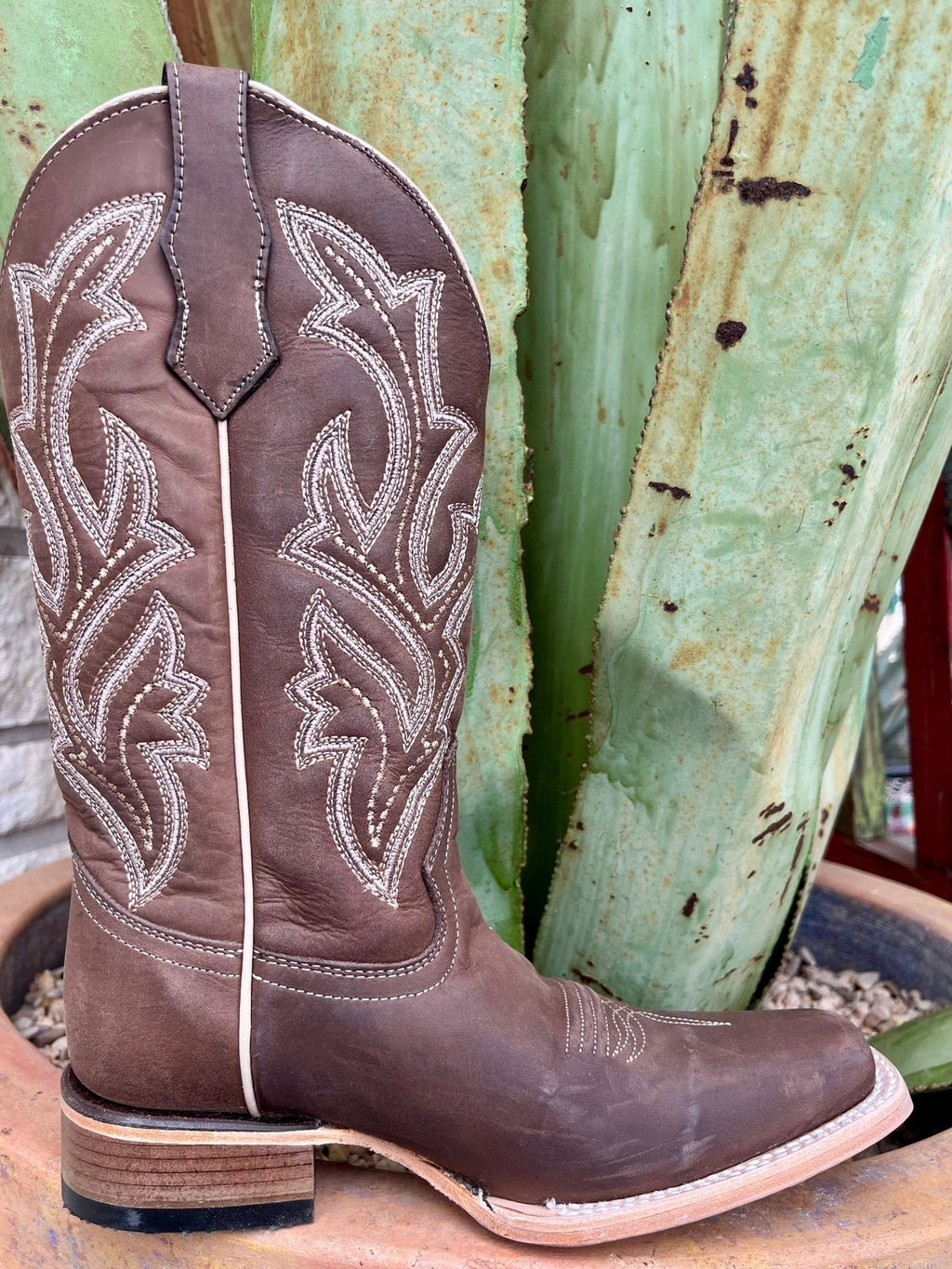 Women's Corral Western Leather Boots in brown, featuring detailed embroidery and premium craftsmanship - L6256. Available at Blair's Western Wear, Marble Falls, TX.