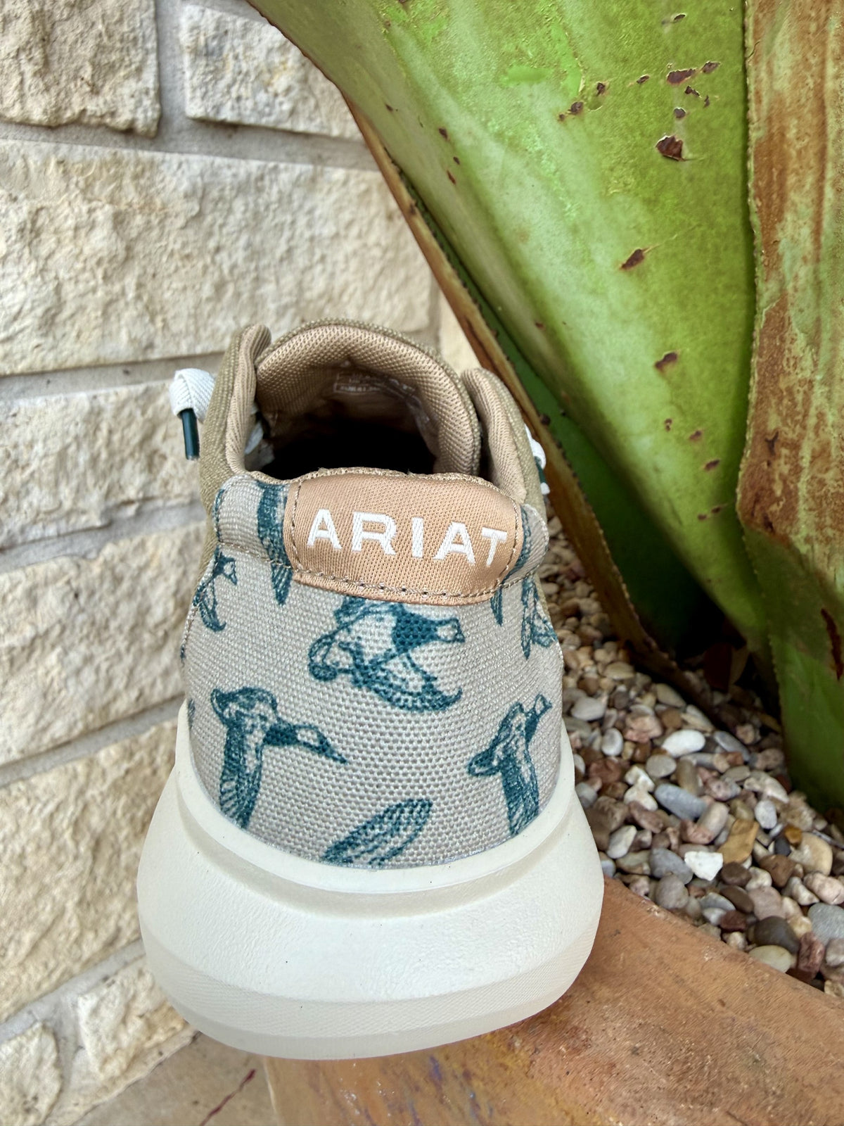 Men's Ariat Hilo Tan Duck Print Slip-On Shoes