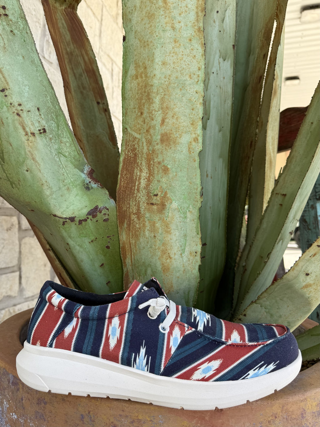 Men's Ariat Red Blue Navy Aztec-Inspired Hilo Slip-On Shoe