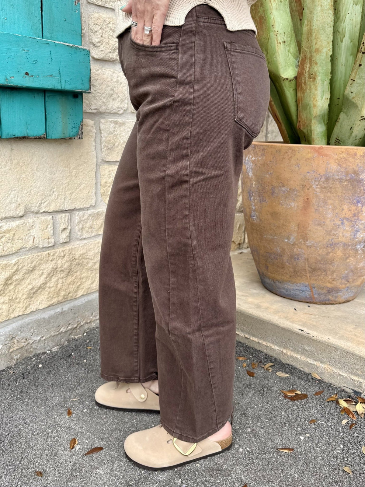 Women's Chocolate Brown Barrel Fit Jean