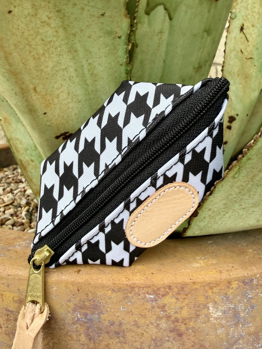 Jon Hart Canvas Pod Pouch
