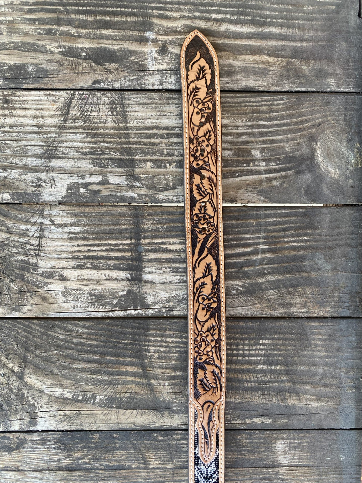 Ladies Floral Tooled Leather Belt