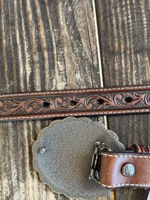Ladies Tooled Leather Removable Flower Concho Belt