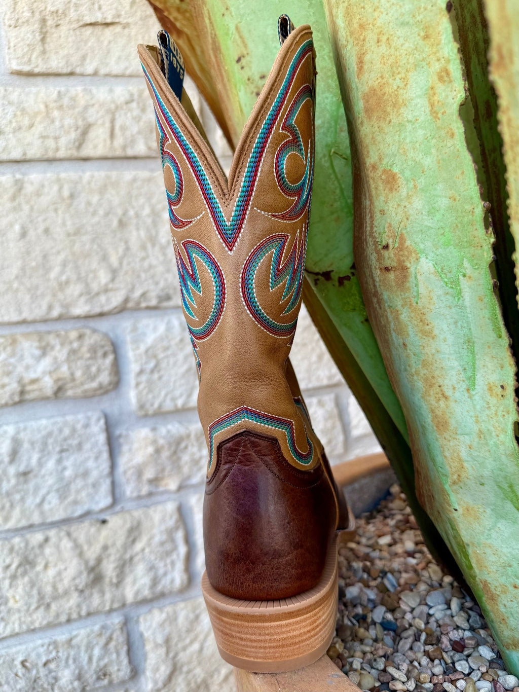 Men's American Bison Cutter Toe Western Boot