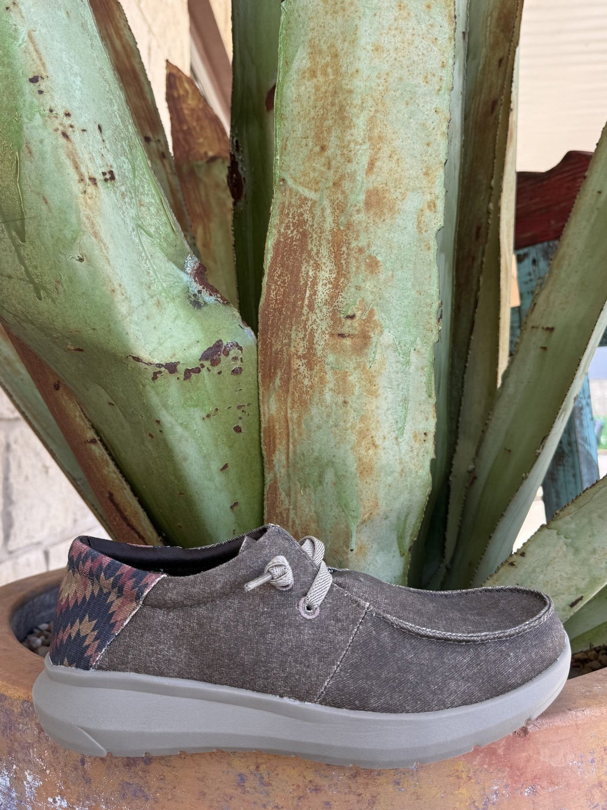 Men's Ariat Distressed Brown Aztec-Inspired Hilo Slip-On Shoe