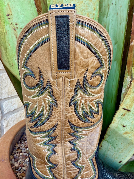 Men's Bullhide Wide Square Toe Western Boot